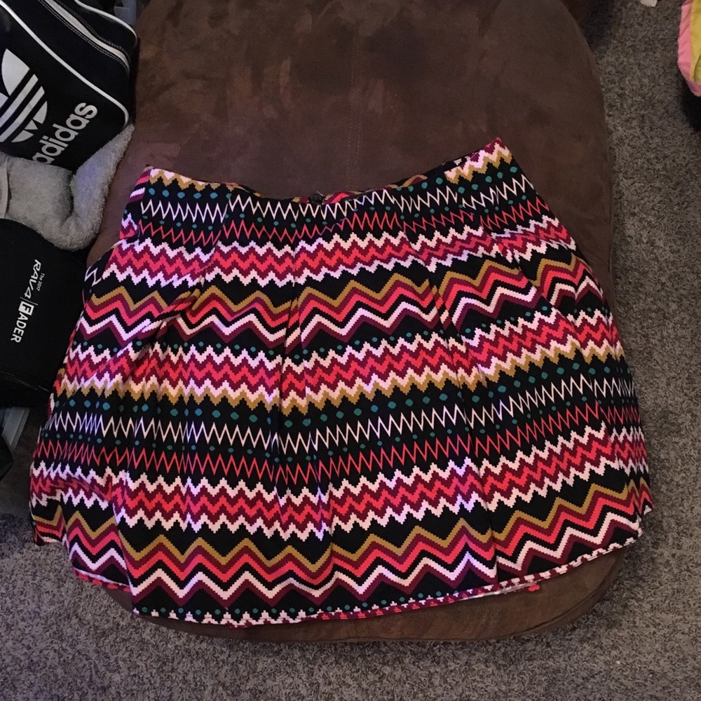 sale Plus size forever 21 pleated skirt
